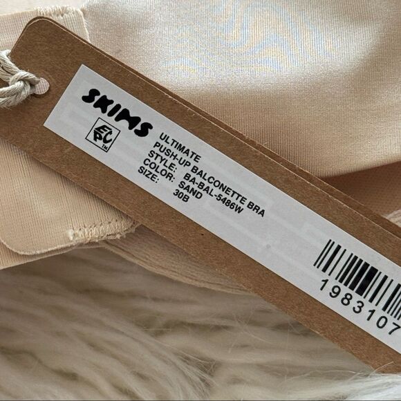 Skims Ultimate Balconette Push Up Bra Sand Size 30B - Picture 8 of 8